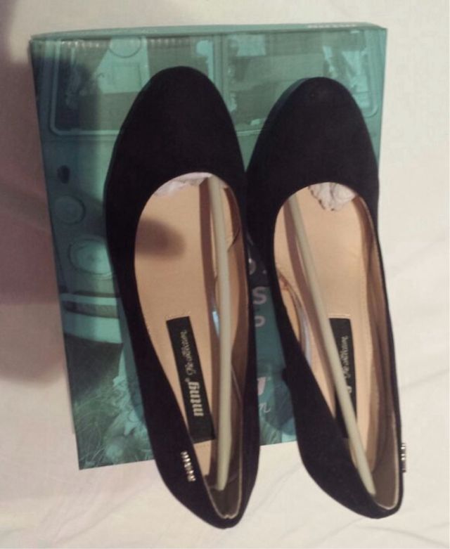 Zapatos salón negros. Hago envios