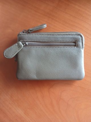 Cartera de cuero natural 