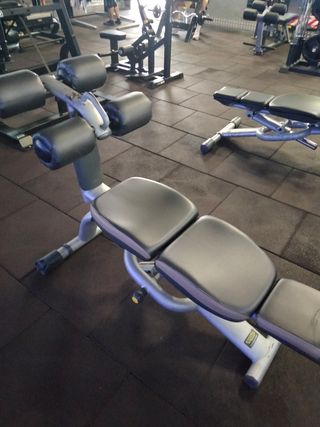 Banco Multiusos Technogym