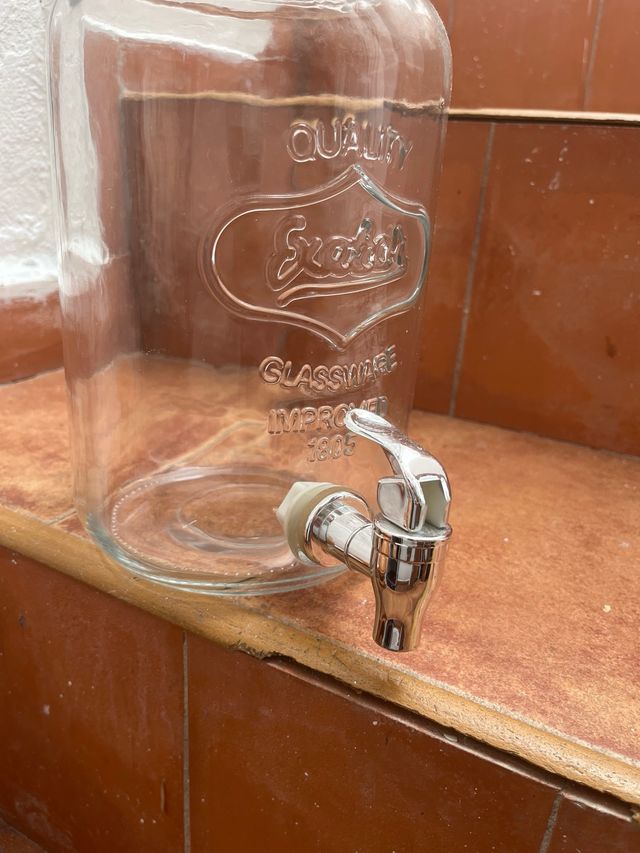 Jarra cristal con grifo Excok