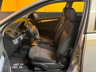Opel Astra 2005