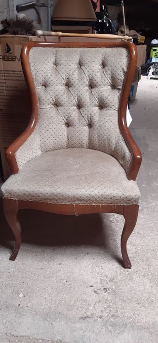 Sillón vintage madera beige