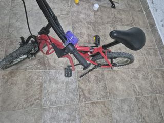 Bicicleta niño roja