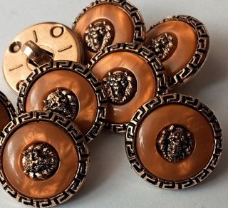 Lote 10 botones- 8 modelos