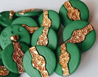 Lote 10 botones- 8 modelos