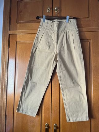 Pantalones Zara beige talla S