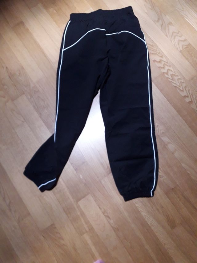 Pantaloni sportivi neri