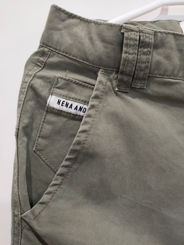 Pantalón verde de chico de la marca Nena Pasadena