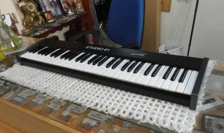 Teclado Piano Studio 61 Master Keyboard