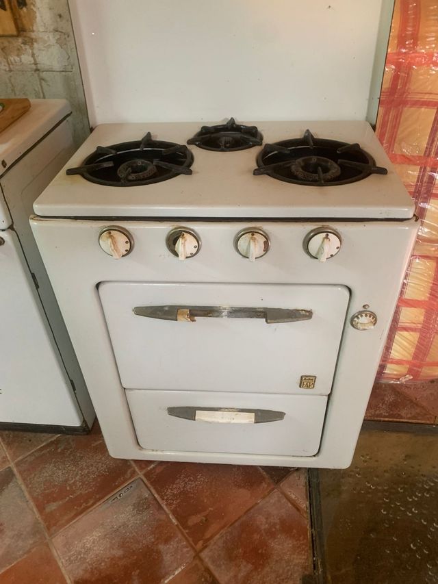 Cocina gas vintage años 50
