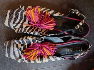 Zapatos de piel Dansi de cebra talla 39