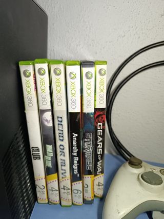 Xbox 360 Elite negra - 8 juegos