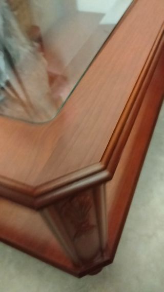 Mesa centro de salón,madera y  cristal pequeña 