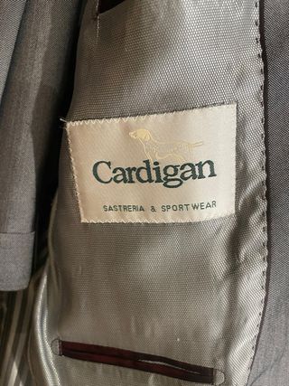 Traje Cardigan Gris - Talla 50