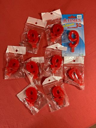 Velas Número 9 rojas - 8 unidades