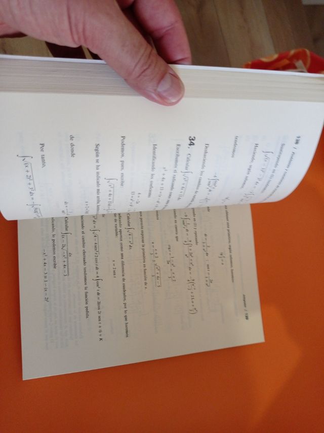 Problemas y cuestiones de matemáticas para economi