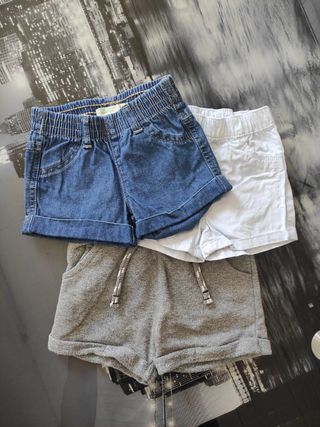 Shorts niño 6-9 meses más camisetas manga corta 