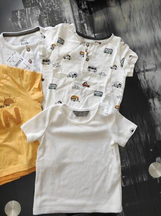 Shorts niño 6-9 meses más camisetas manga corta 