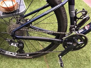 Bicicleta  gravel  Liv Carbono