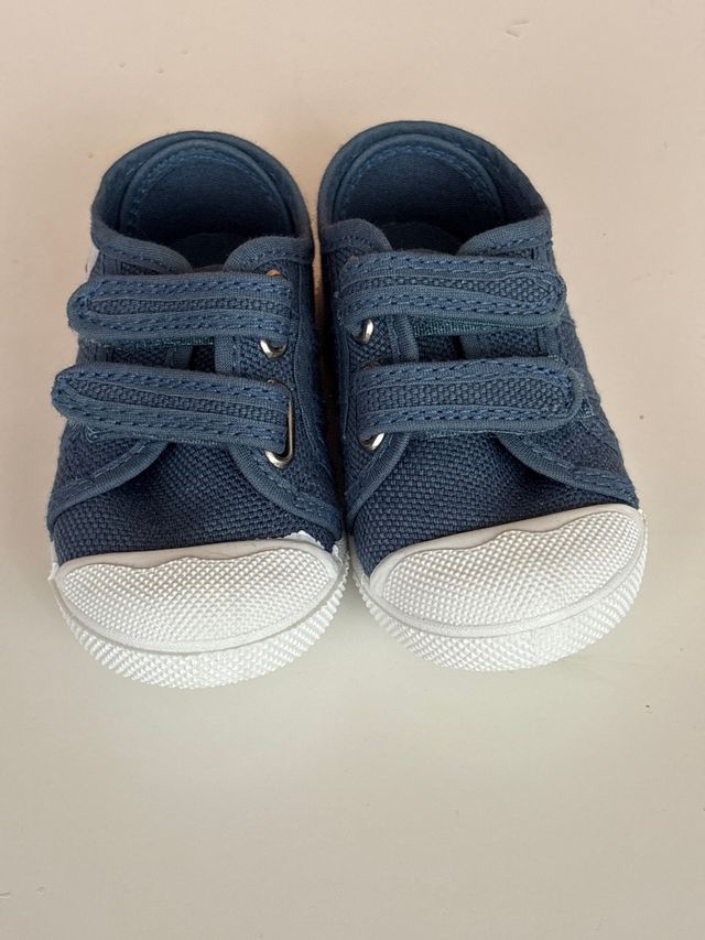 Zapatillas bebé Jauves - Azul azafata. 19