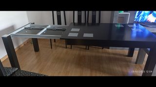 Mesa Comedor Extensible Negra con 6 sillas