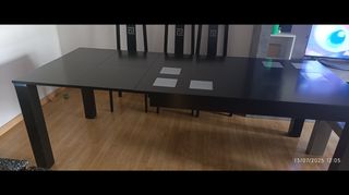 Mesa Comedor Extensible Negra con 6 sillas
