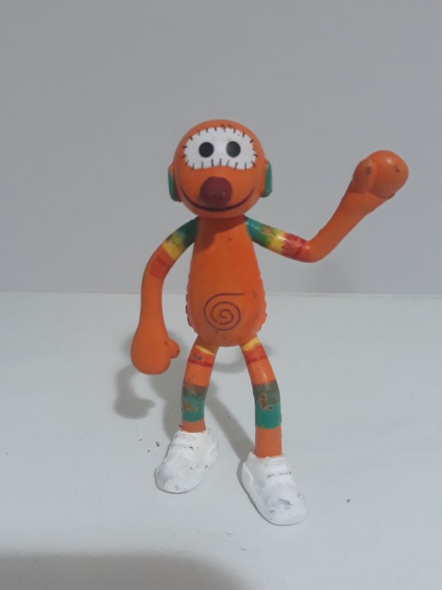 Figura Mic Coleccionable de PVC