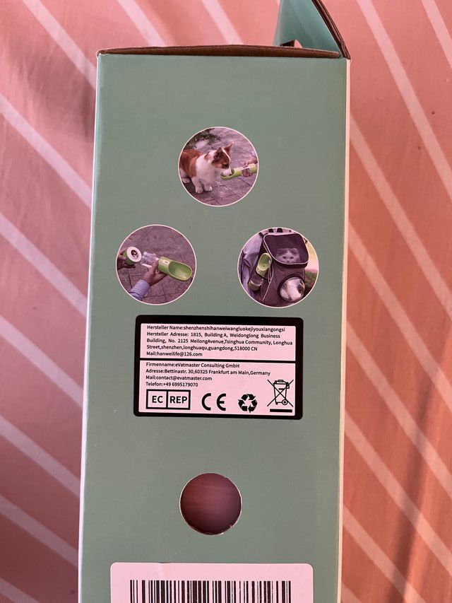 Bebedero portátil mascotas gatos y perros HQ