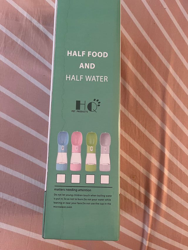 Bebedero portátil mascotas gatos y perros HQ