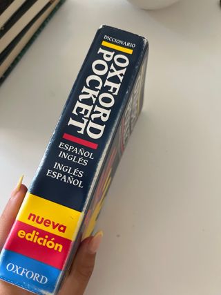 Dictionary Oxford Pocket Esp-Ing/Ing-Esp 2ª Edi...
