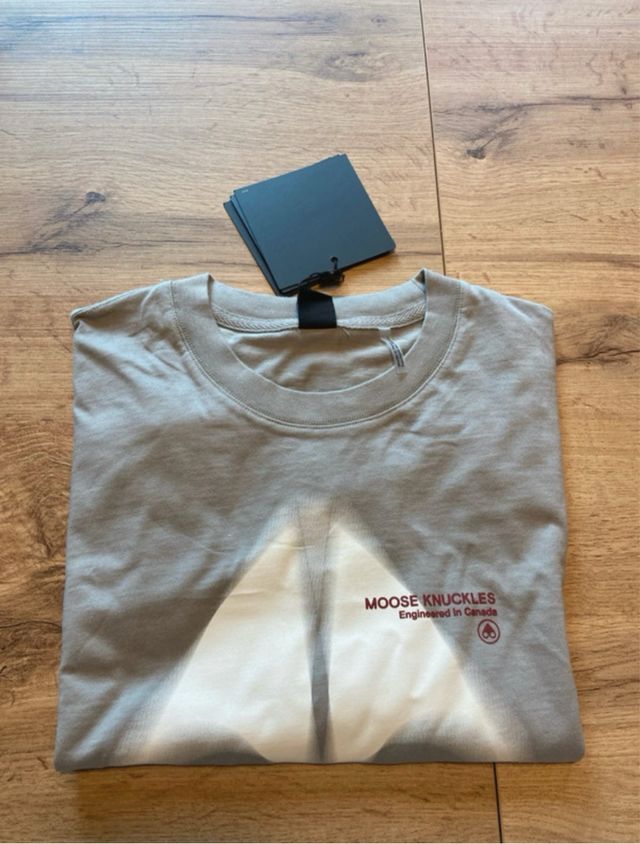 Maglietta Moose Knuckles Beige