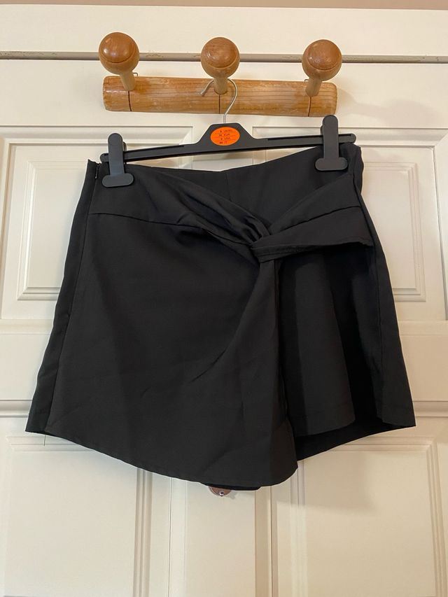 Falda pantalón negra - elegante