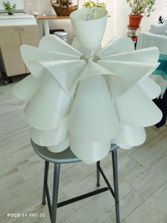 Lámpara techo blanca de plástico