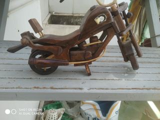 Moto de madera vintage