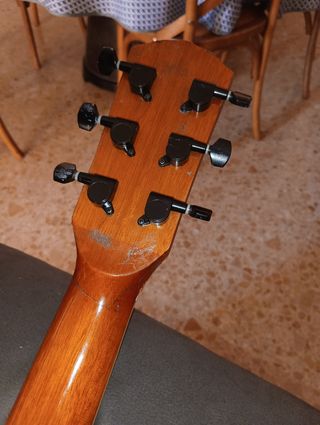 Guitarra acústica Fender