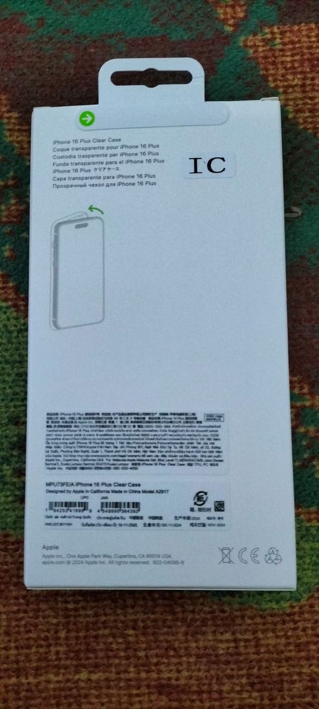 Apple iPhone 16 Plus: Funda MagSafe + Cargador