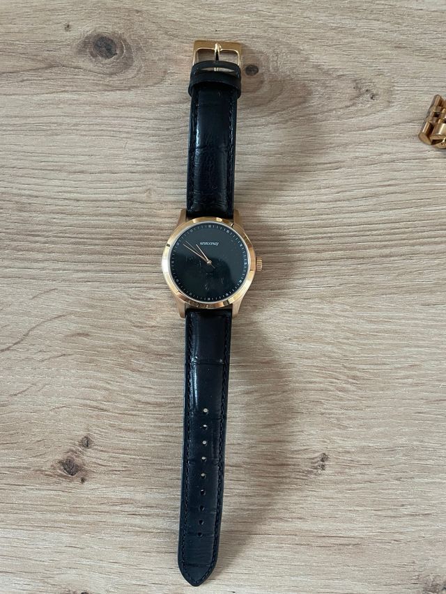 Reloj Aristocrazy cuero dorado