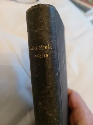 Libros religiosos, biblias...