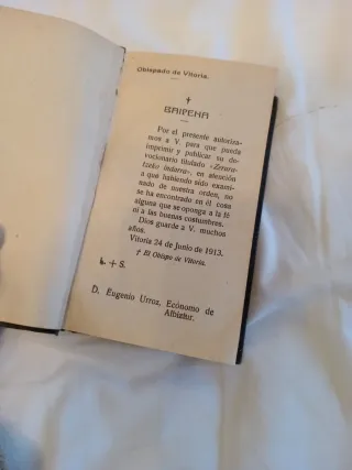 Libros religiosos, biblias...