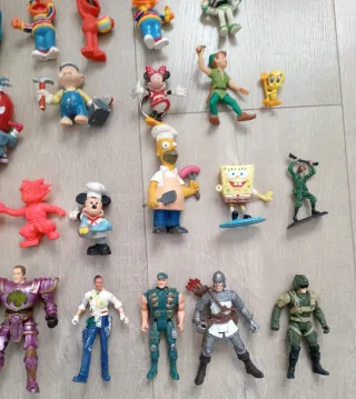 Muñecos PVC variedad