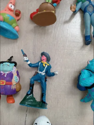 Muñecos PVC variedad