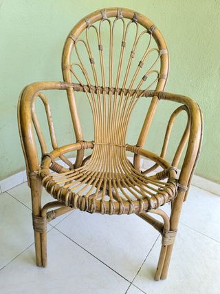 Mesa terraza + 6 sillas metal y madera.