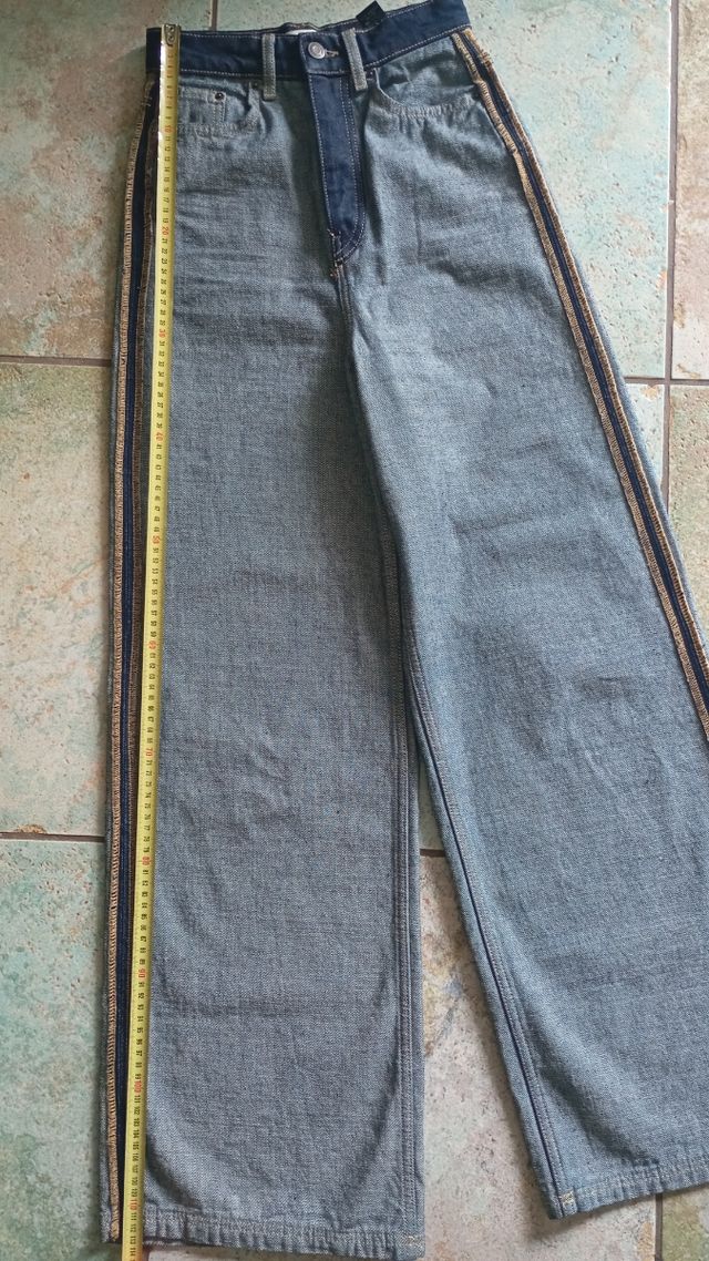 Jeans Zara a contrasto blu tg. 40