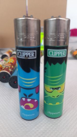 2 Isqueiros Clipper
