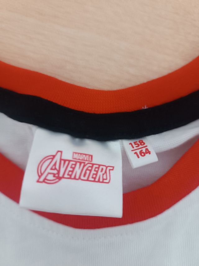 Camiseta Marvel Avengers M