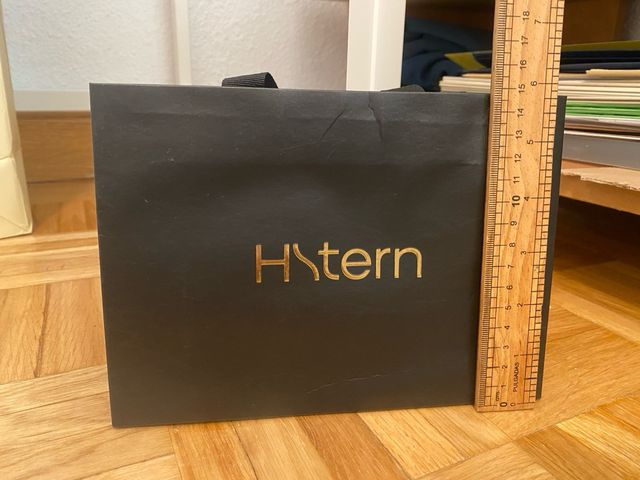 Borsa di cartone HStern nero e dorato