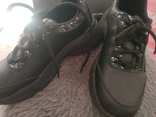 Zapatillas Equilibrio negras