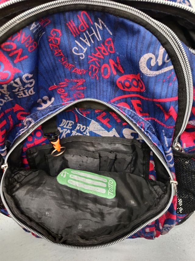 Mochila escolar Toto