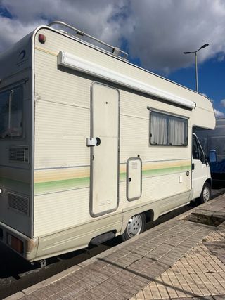 Se alquila Autocaravana Fiat Carioca 