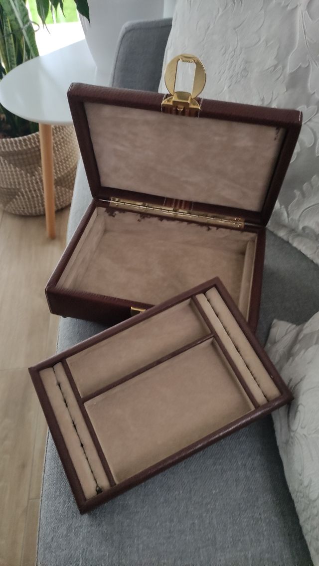 Joyero vintage marrón